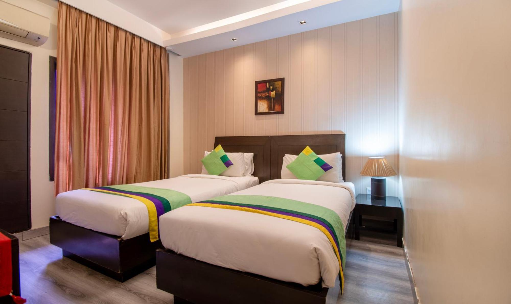 FabHotel Cabana - Fully Vaccinated Staff Nuova Delhi Esterno foto